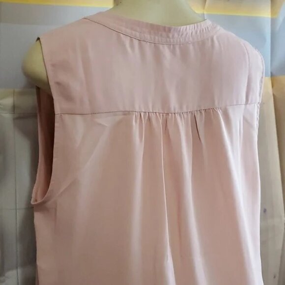 NWT Collective Concepts Itzel Sleeveless Blouse Size XL - Picture 4 of 8